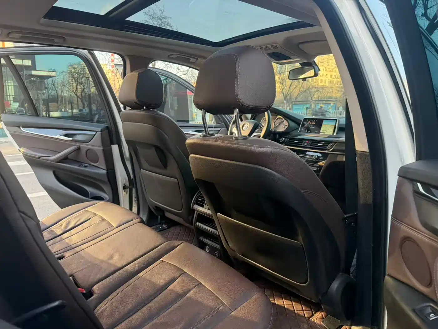 BMW X5 (Import) 2014 xDrive35i Luxury фото 9