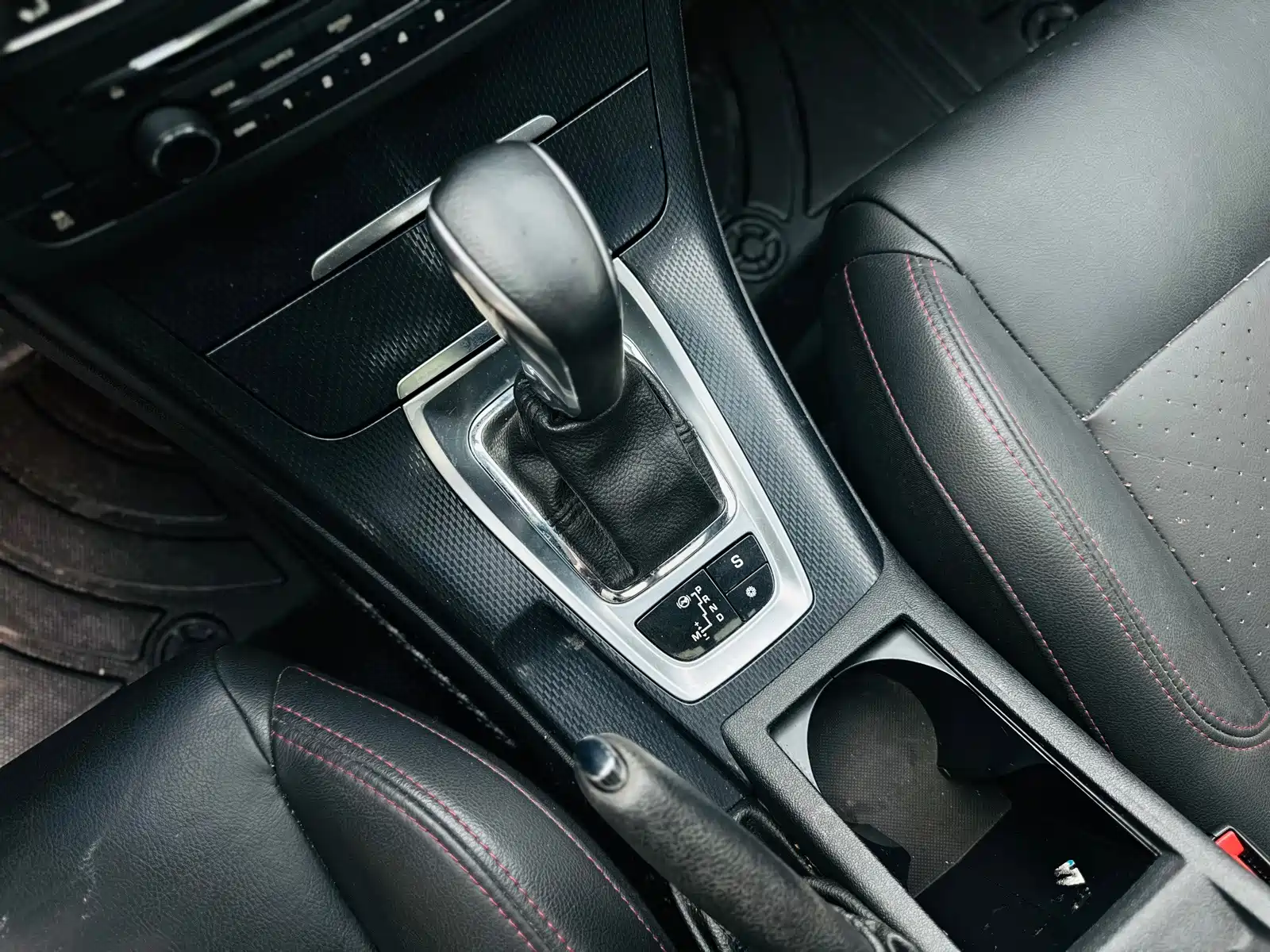 Фото 8 - Citroën C5