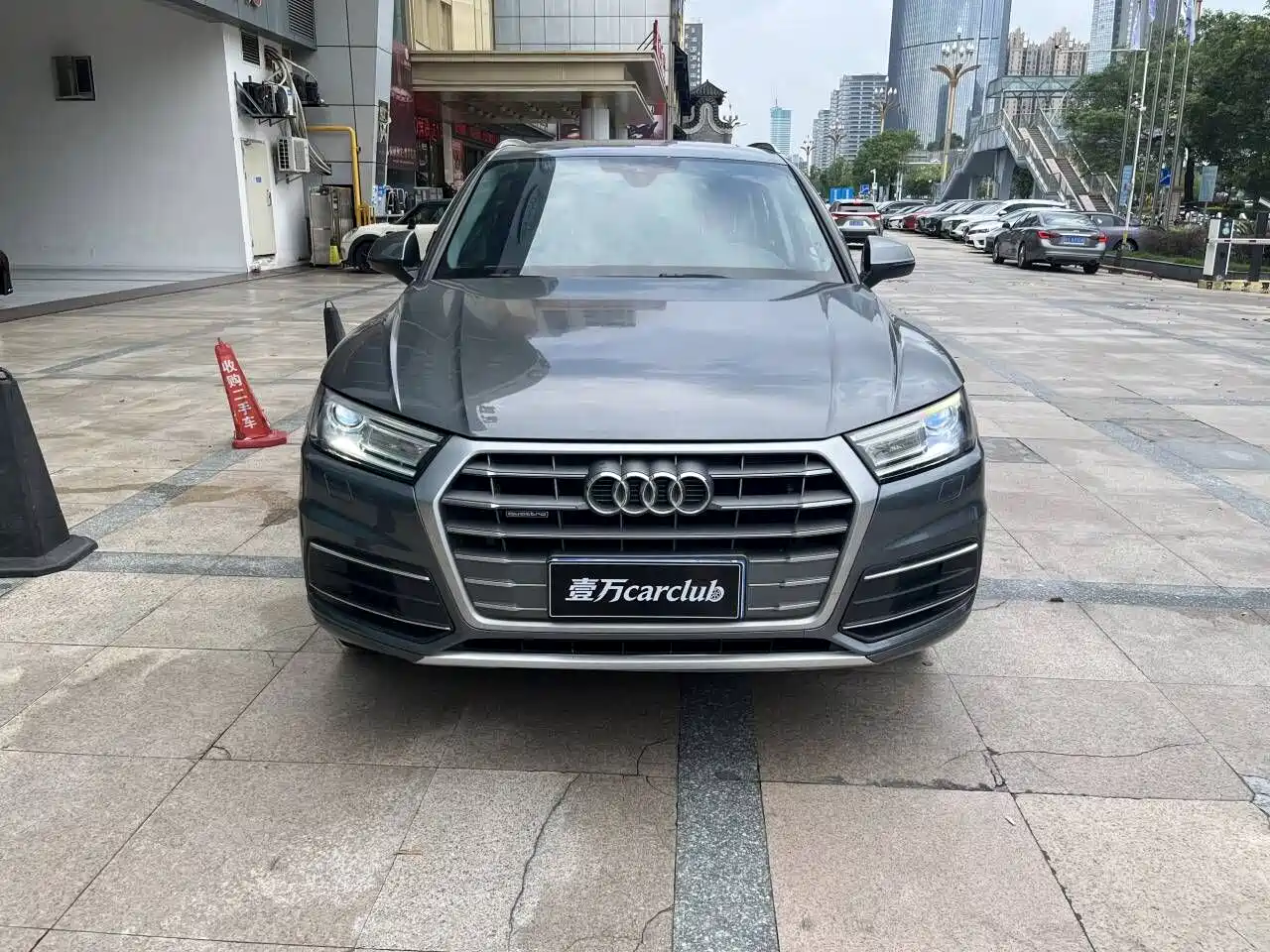 Audi Q5L 2018 40 TFSI Prestige Fashion (China V) фото 2