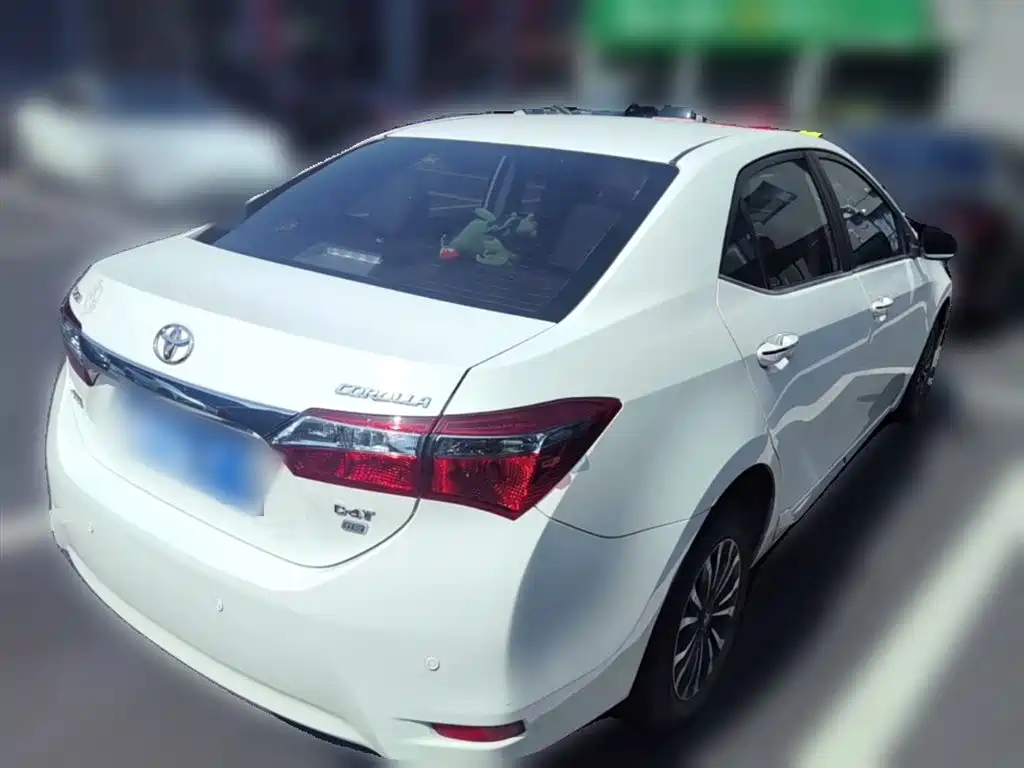 Toyota Corolla 2017 Facelift 1.2T S-CVT GL-i фото 12