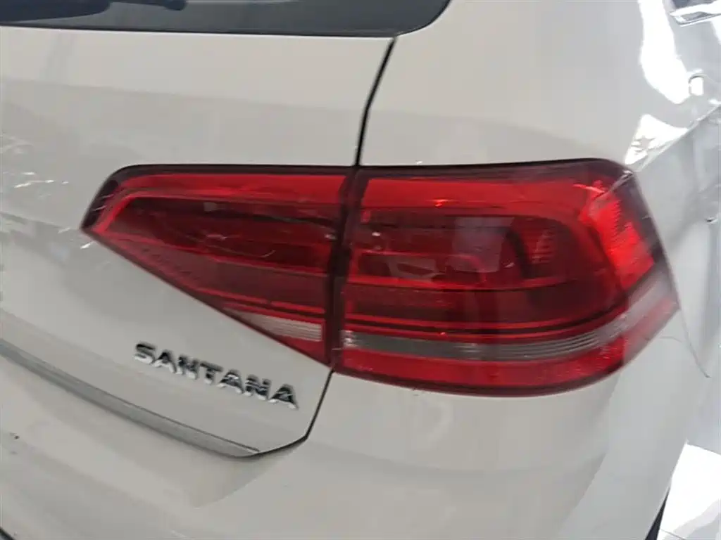 Volkswagen Santana 2018 Gran Santana 1.5L Automatic Comfortline фото 8