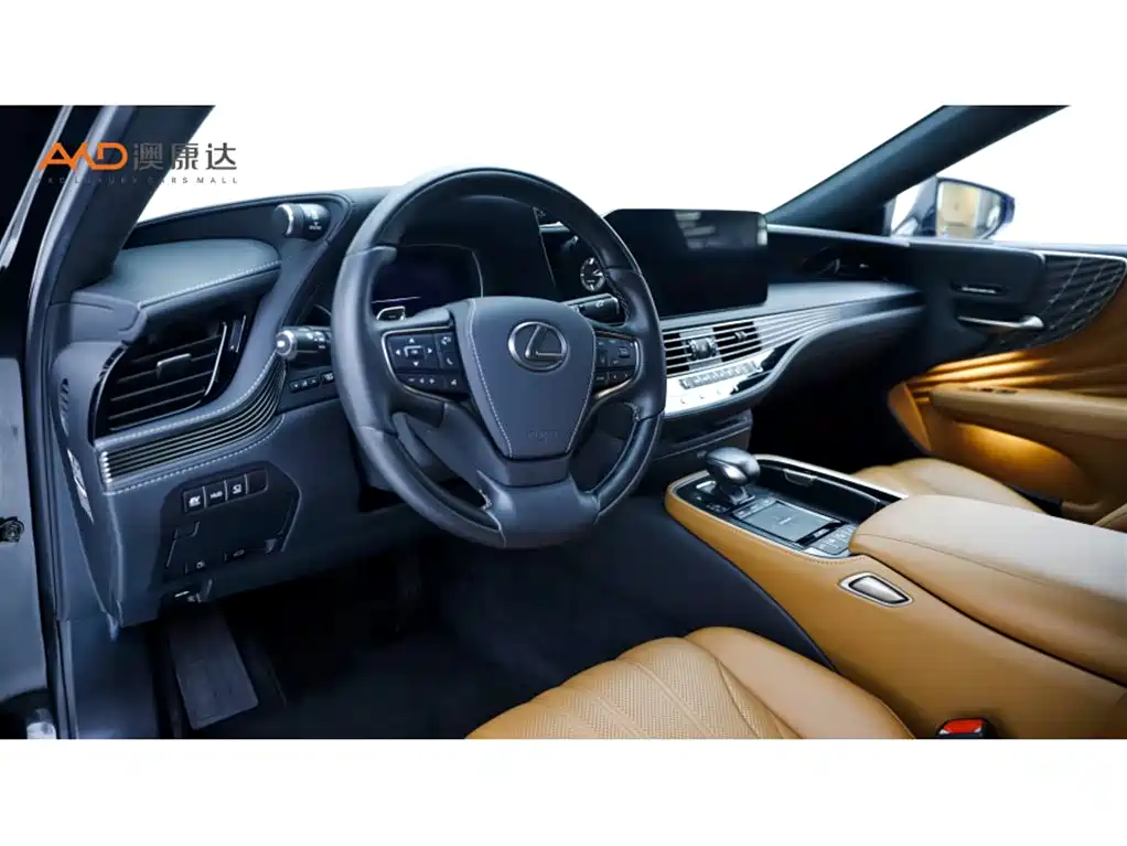 Lexus LS 2021 500h Executive Edition фото 6