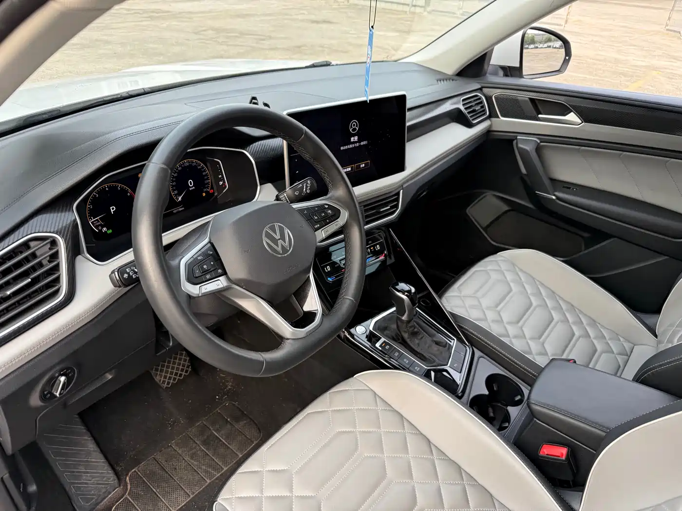 Volkswagen Tayron 2023 330TSI 2WD Luxury Plus Advanced Edition фото 6