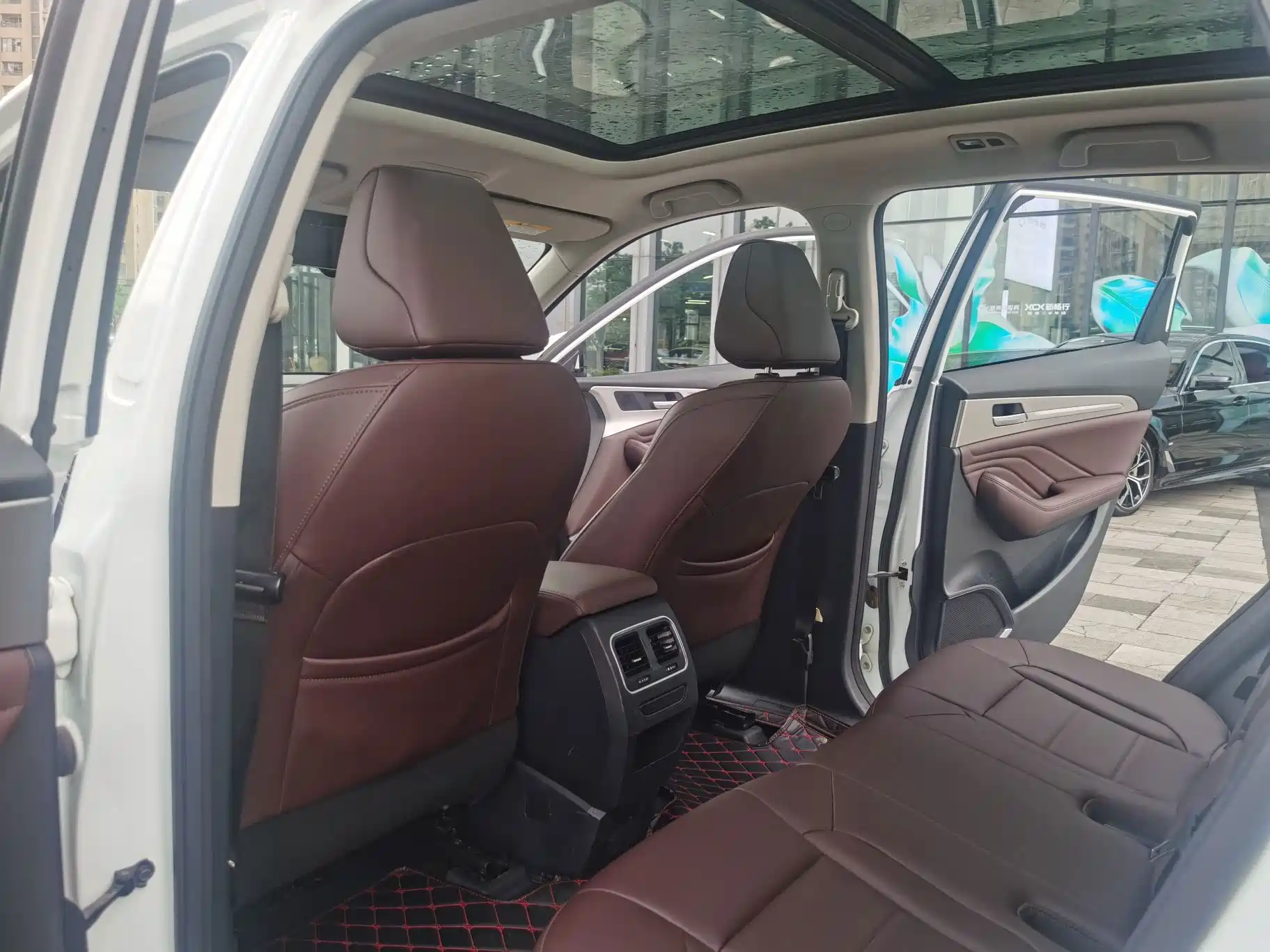 Фото 11 - Haval F7