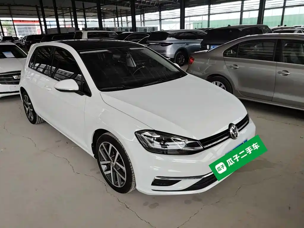 Volkswagen Golf 2019 280TSI DSG Luxury (China V) фото 4
