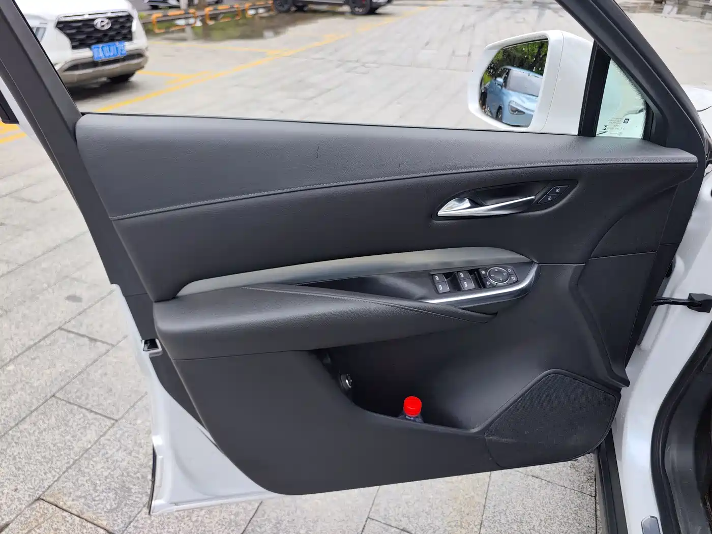 Cadillac XT4 2020 28T FWD Leading Trim фото 7