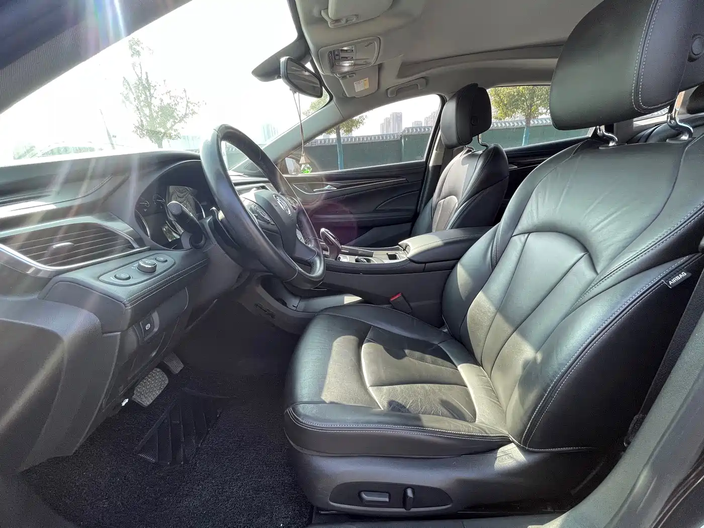 Buick LaCrosse 2021 652T Luxury Edition фото 6
