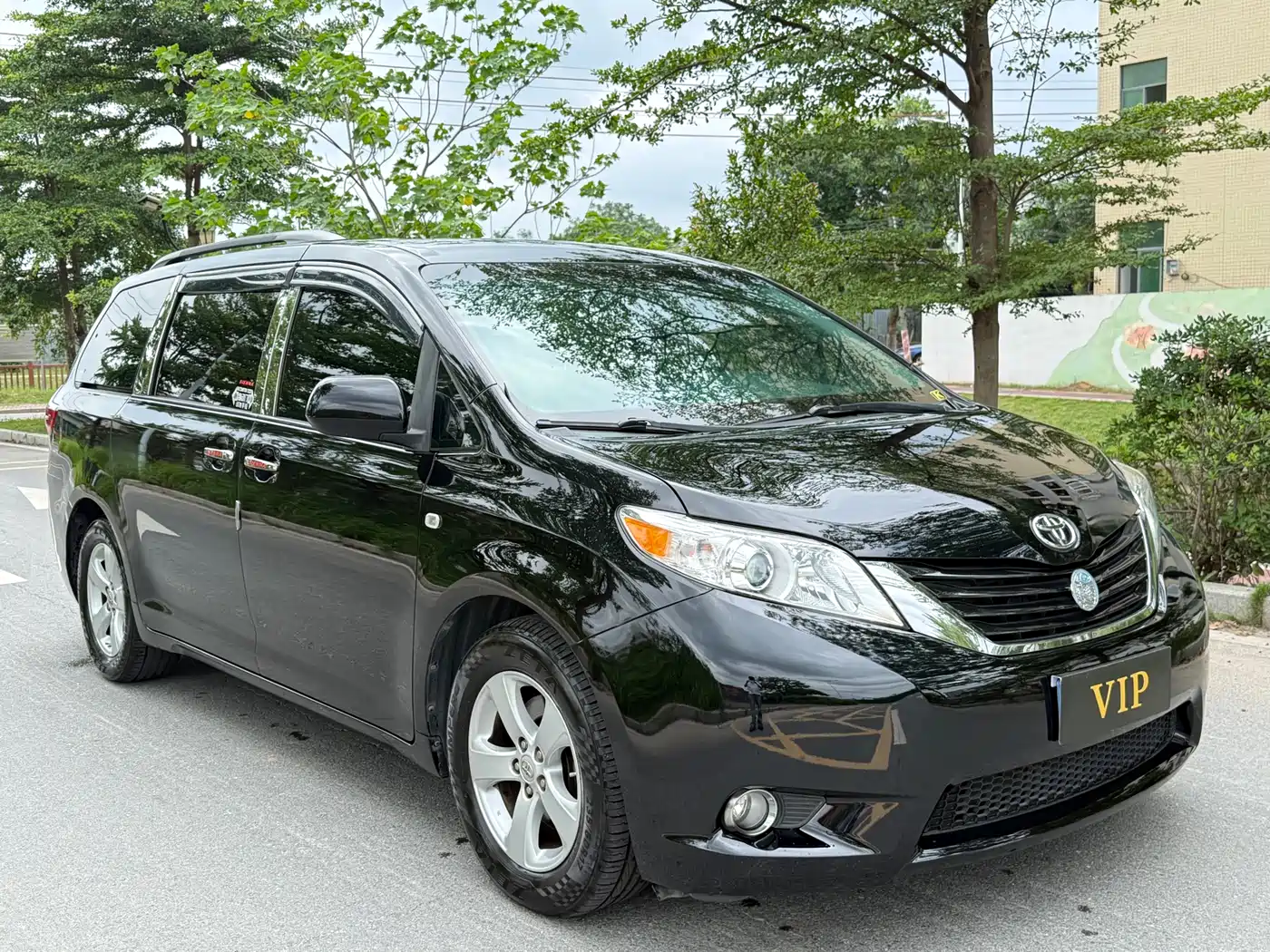 Toyota Sienna 2015 3.5L 2WD L фото 3