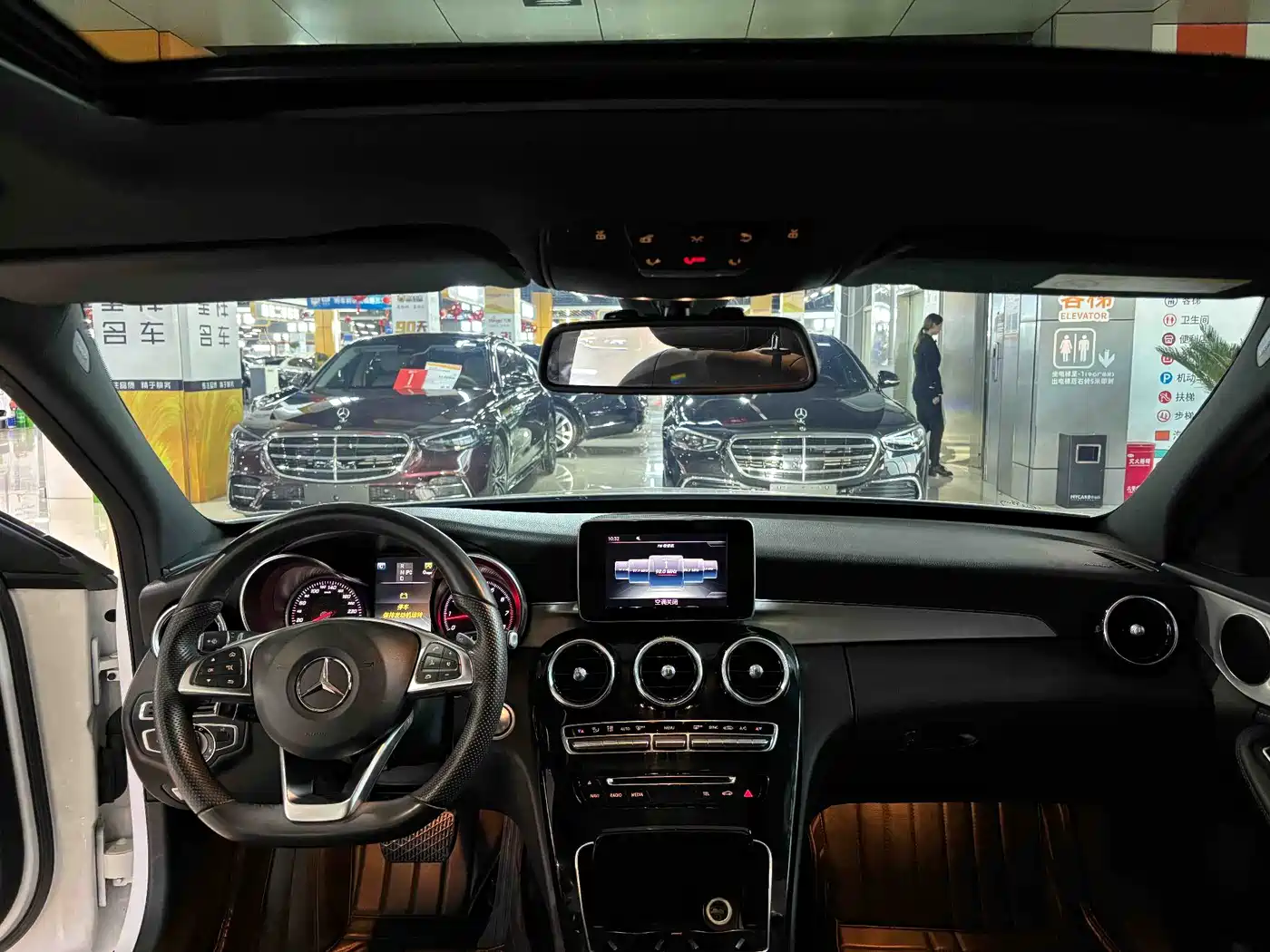 Mercedes-Benz C-Class 2016 C 200 Sport фото 17