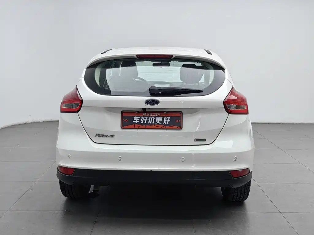 Photo 4 - Ford Focus