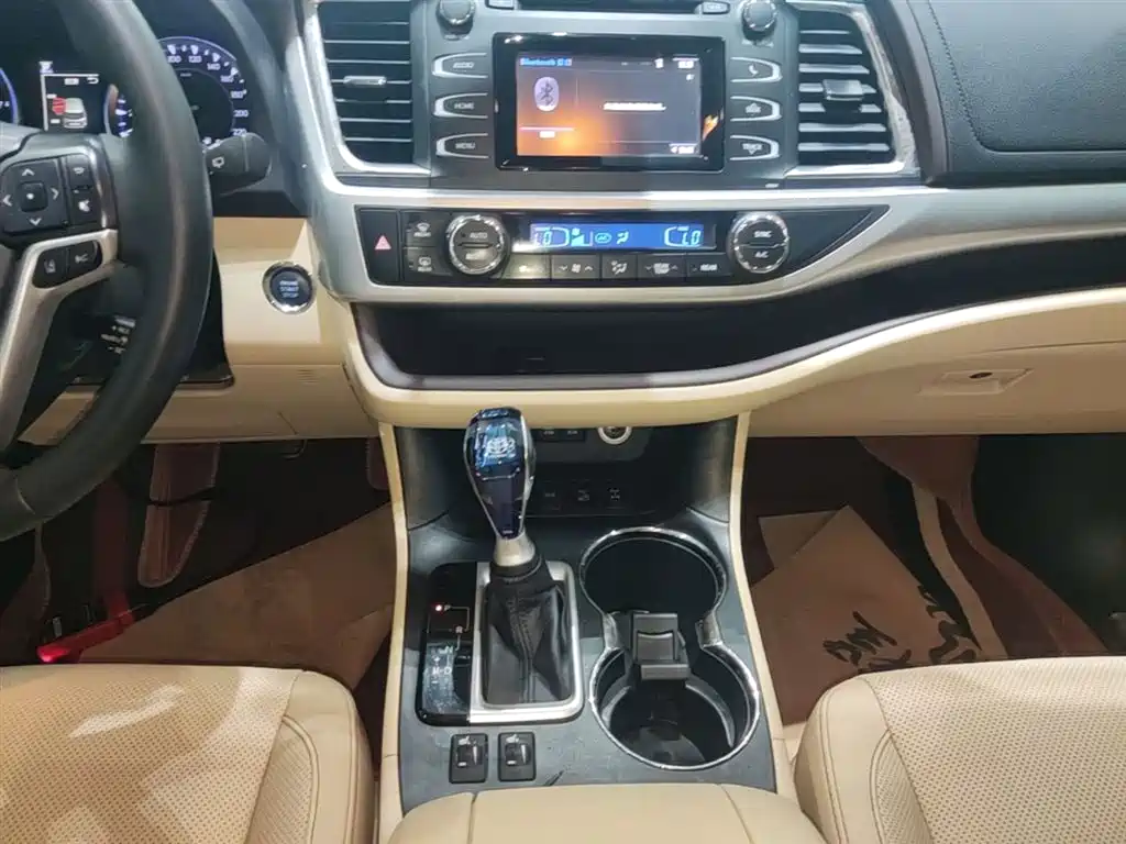 Toyota Highlander 2018 2.0T 4WD Luxury 7-seater (China V) фото 14