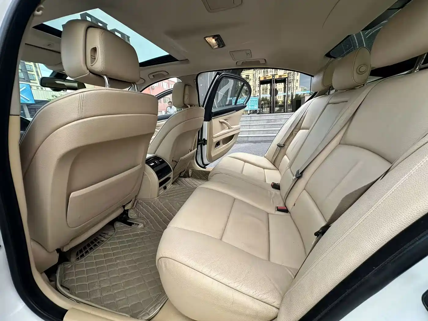 Фото 8 - BMW 5 Series
