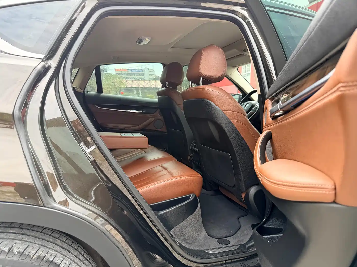 BMW X6 2017 xDrive28i фото 12