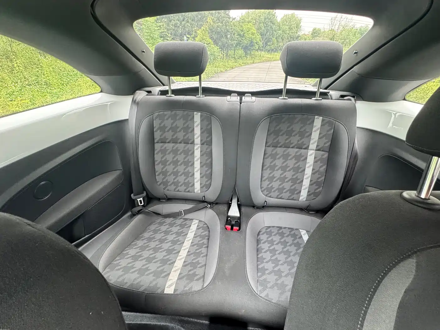 Volkswagen Beetle 2019 180TSI Collector's Edition фото 14