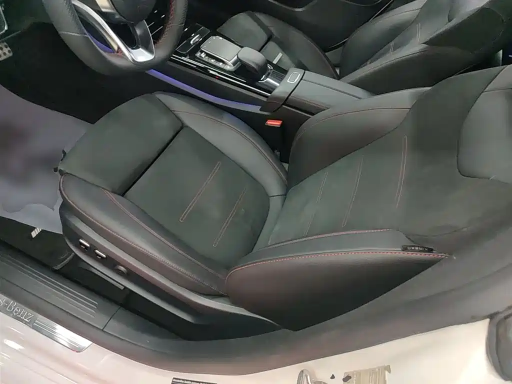 MERCEDES-BENZ CLA (IMPORT)