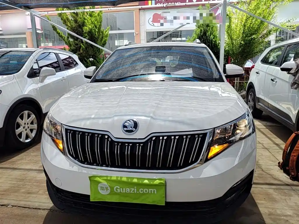 SKODA KOMICK