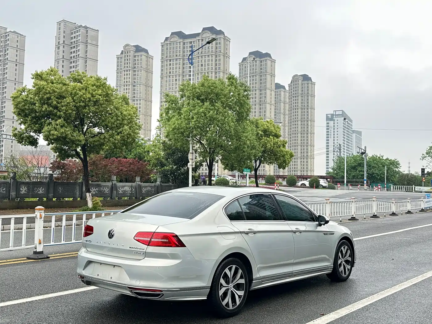 Volkswagen Magotan 2019 380TSI DSG Luxury China V фото 15