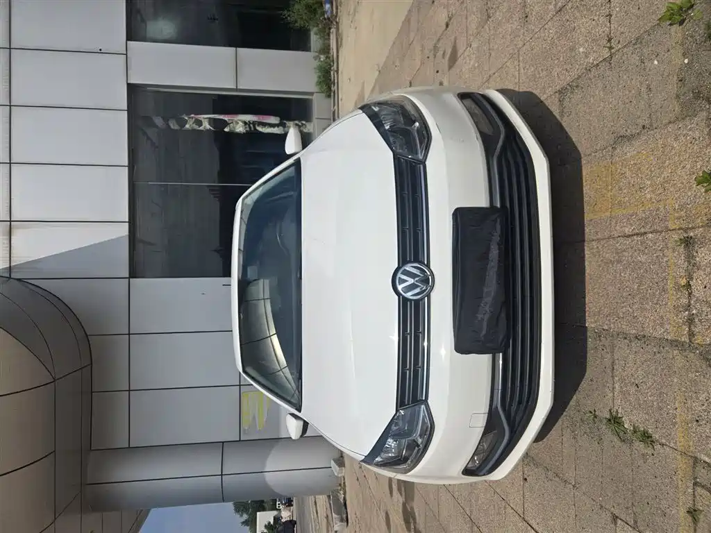 Volkswagen Polo 2016 1.6L Automatic Comfort фото 25