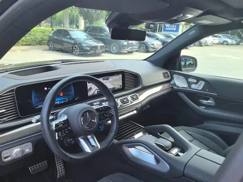 Mercedes-Benz GLE AMG 2025 AMG GLE 53 4MATIC+ фото 11