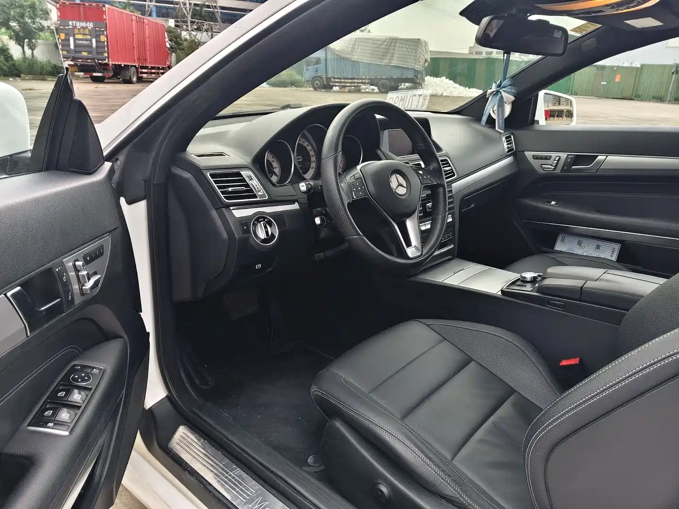 Mercedes-Benz E-Class (Import) 2014 E 200 Coupe фото 8
