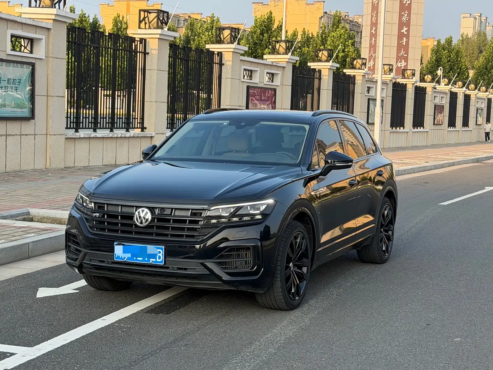 Фото 1 - Volkswagen Touareg