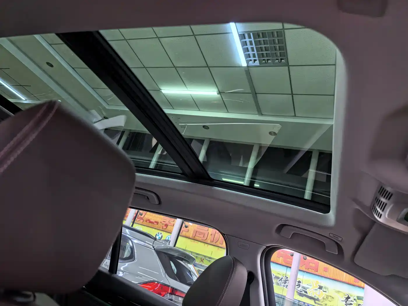 BMW X1 2022 sDrive25Li Leading фото 18