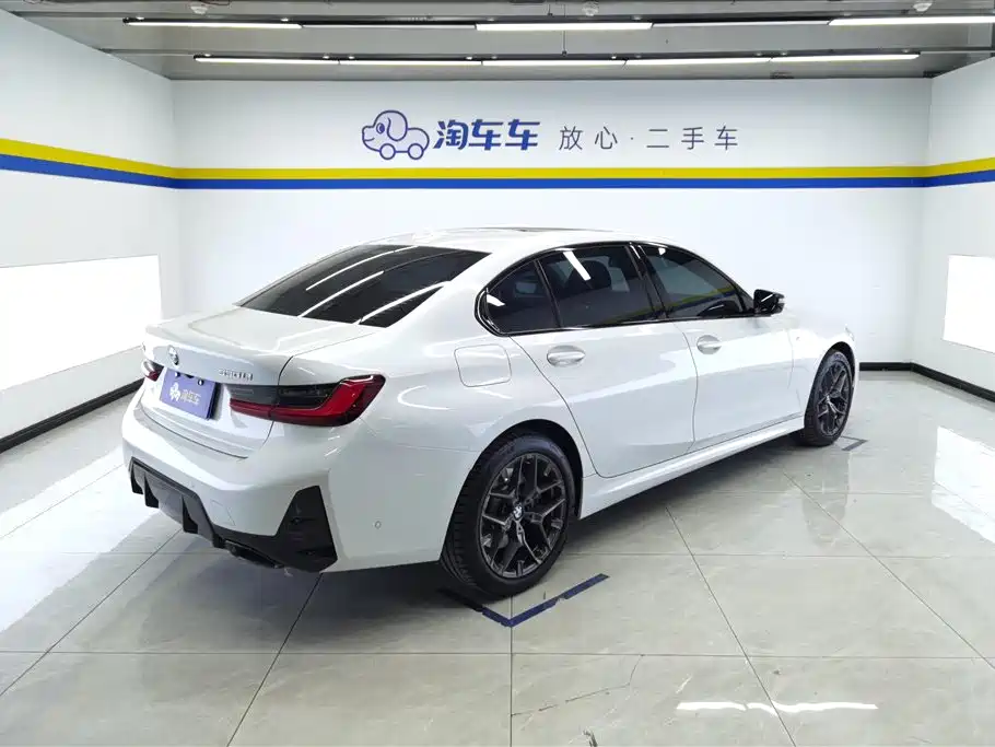 BMW 3 Series 2025 330Li M Sport Night Edition фото 3