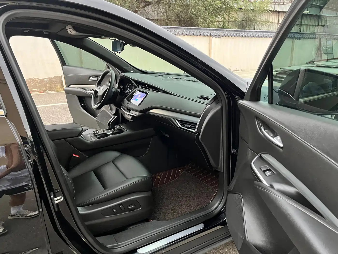 Cadillac XT4 2022 2022 28T FWD Luxury