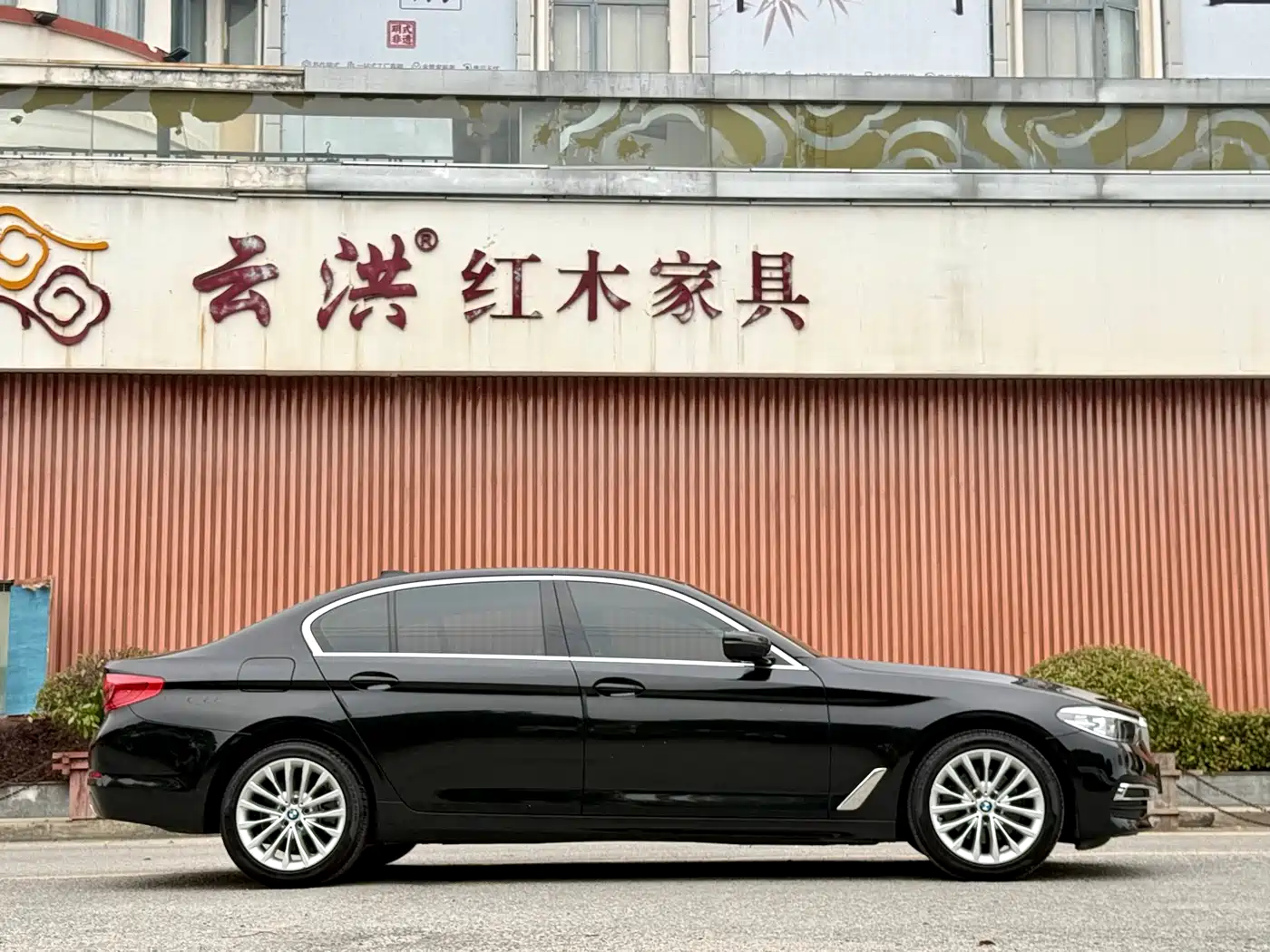 BMW 5 Series 2020 525Li Luxury Package фото 7