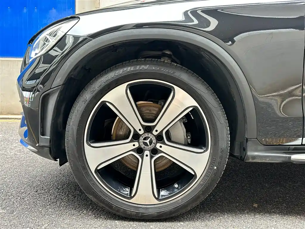 Mercedes-Benz GLC 2022 Facelift GLC 300 L 4MATIC Dynamic фото 6