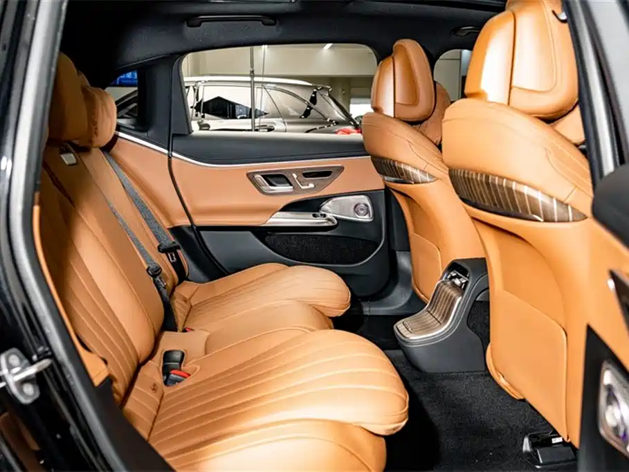 Mercedes-Benz E-Class 2024 Facelift E 300 L Luxury фото 21