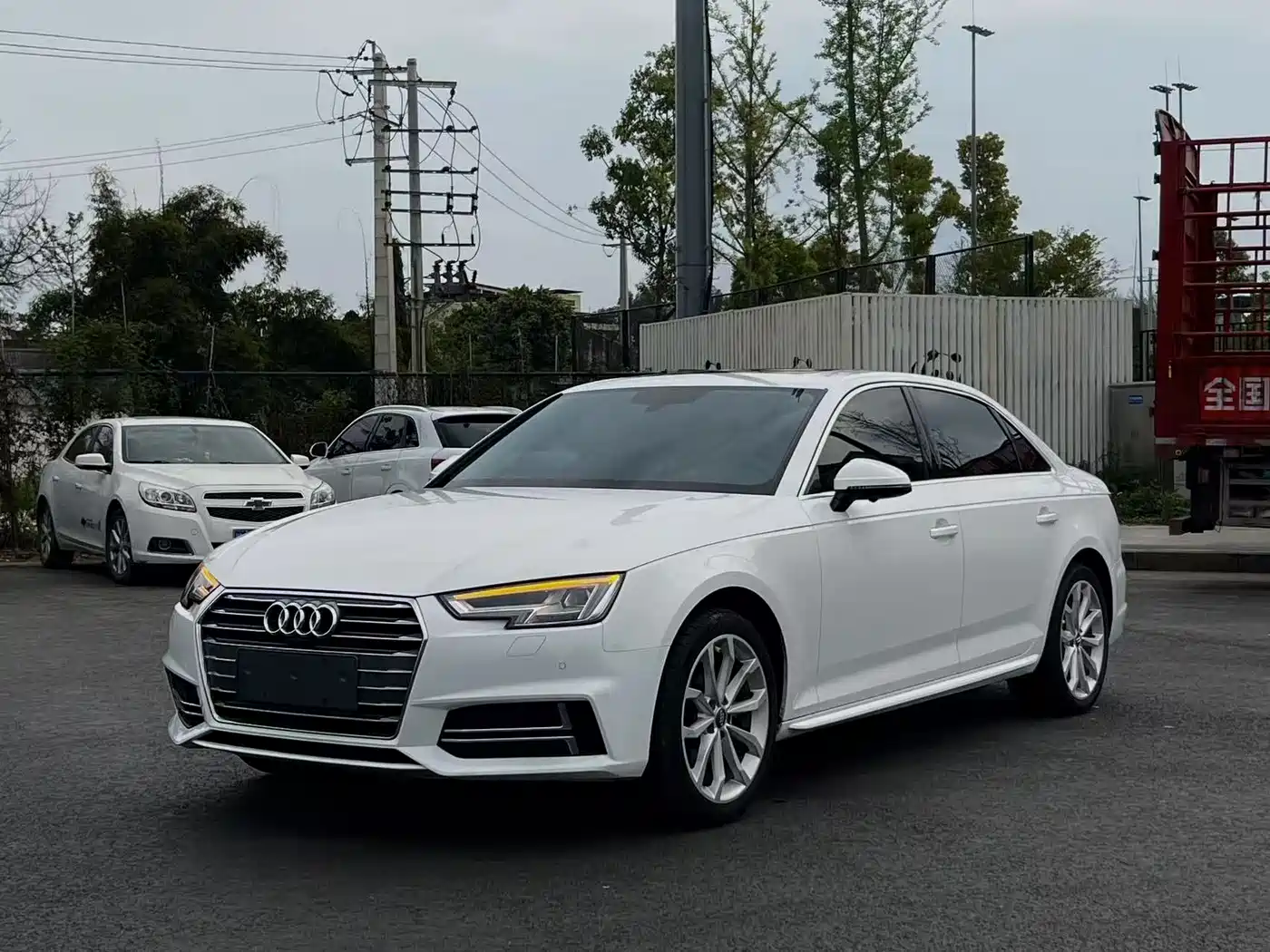 Audi A4L 2018 30th Anniversary 40 TFSI Fashion