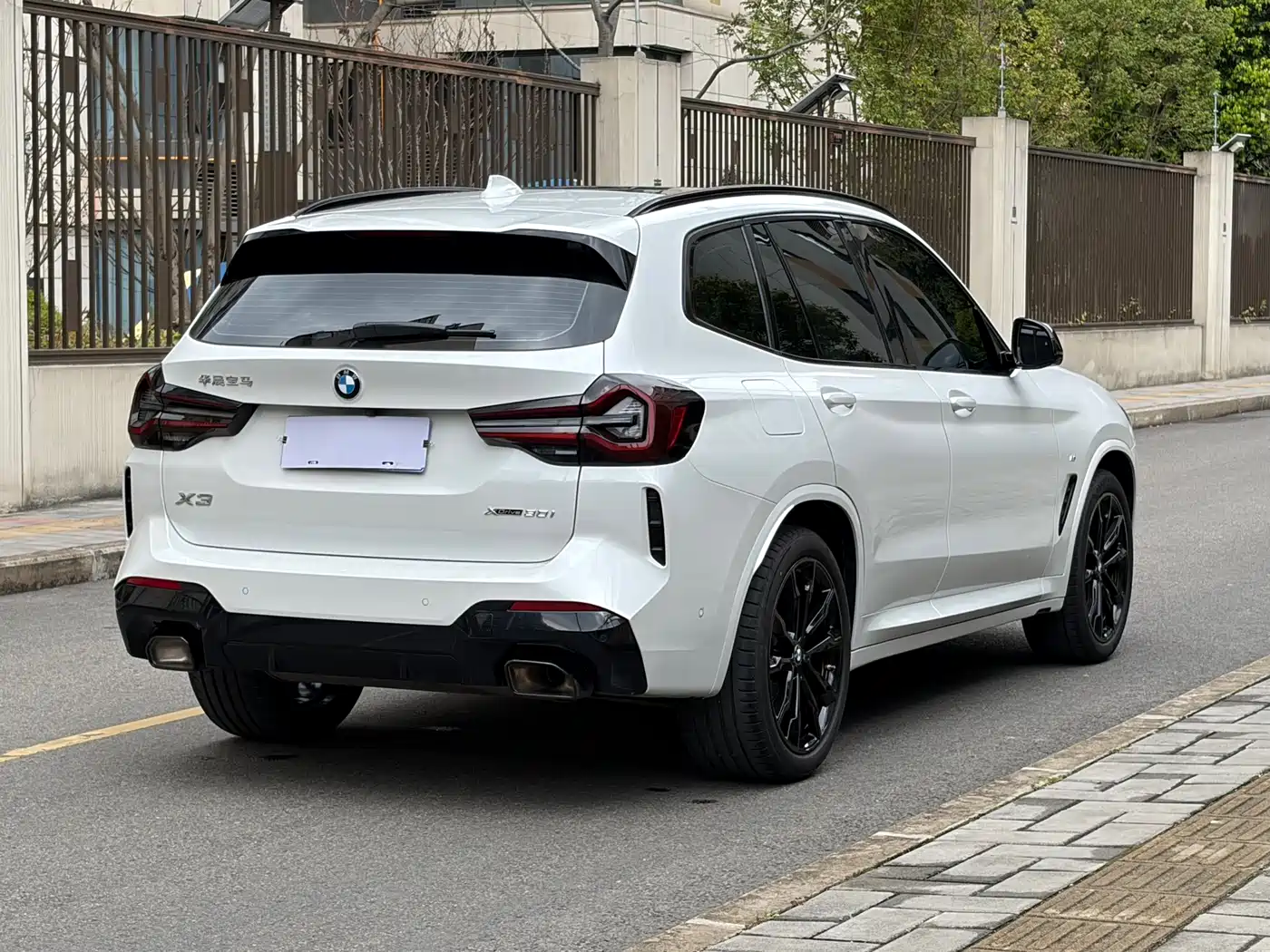 BMW X3 2023 xDrive30i Premium M Night Package фото 6