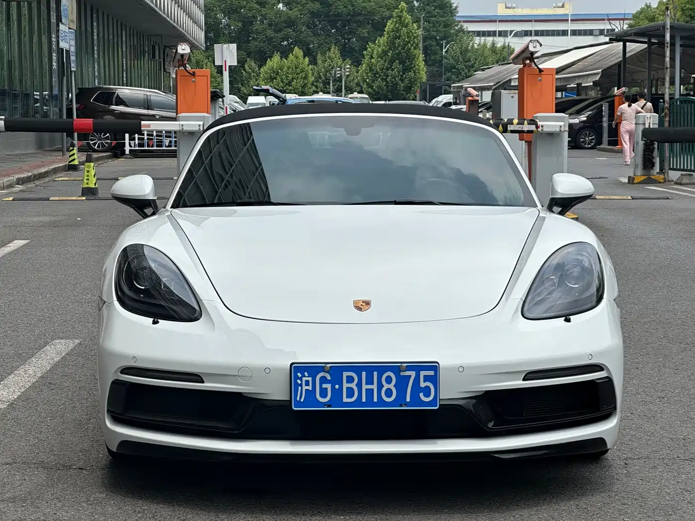 Porsche 718 2022 Spyder 2.0T фото 2
