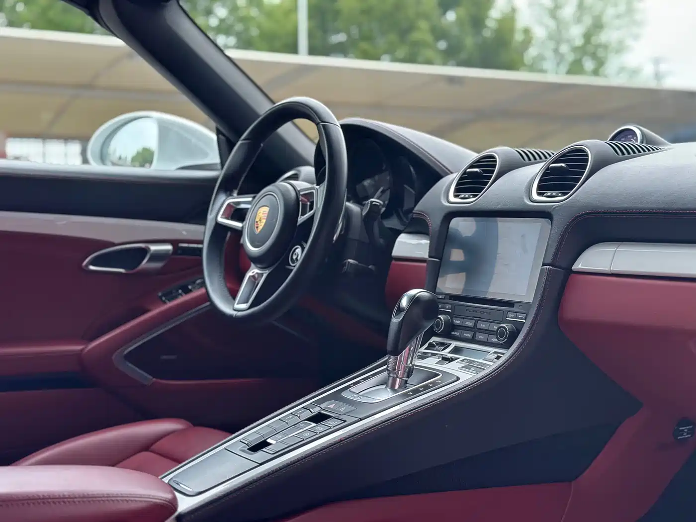 Porsche 718 2022 Spyder 2.0T фото 13
