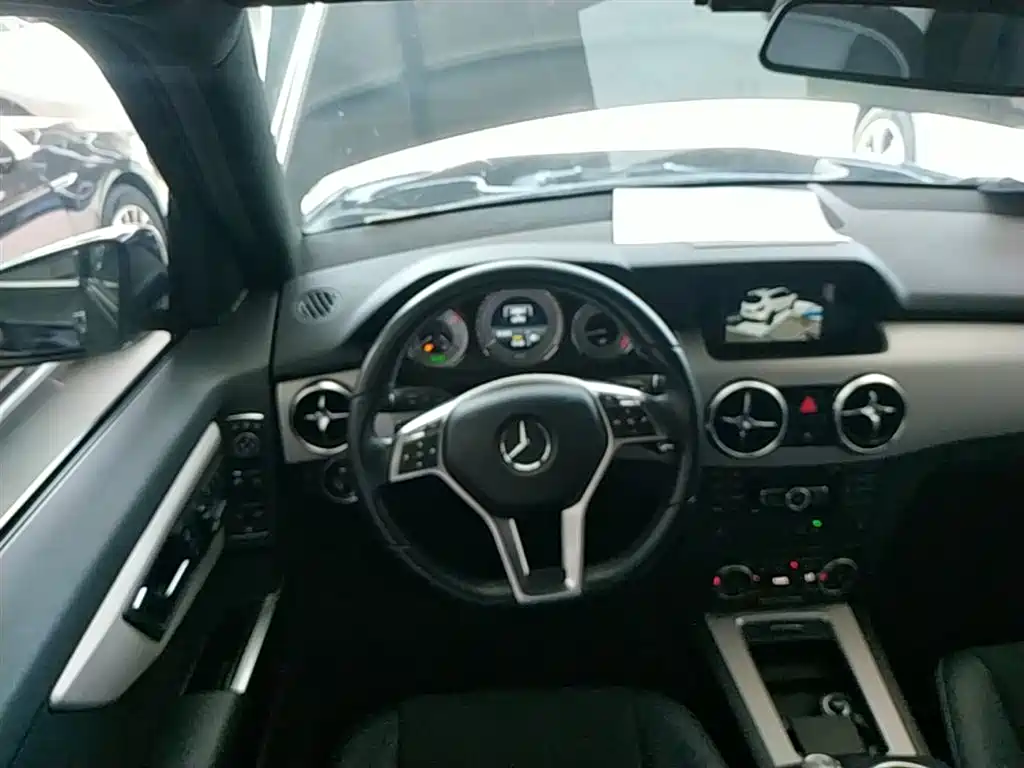Mercedes-Benz GLK-Class 2015 GLK 260 4MATIC Fashion Ultimate Edition фото 11