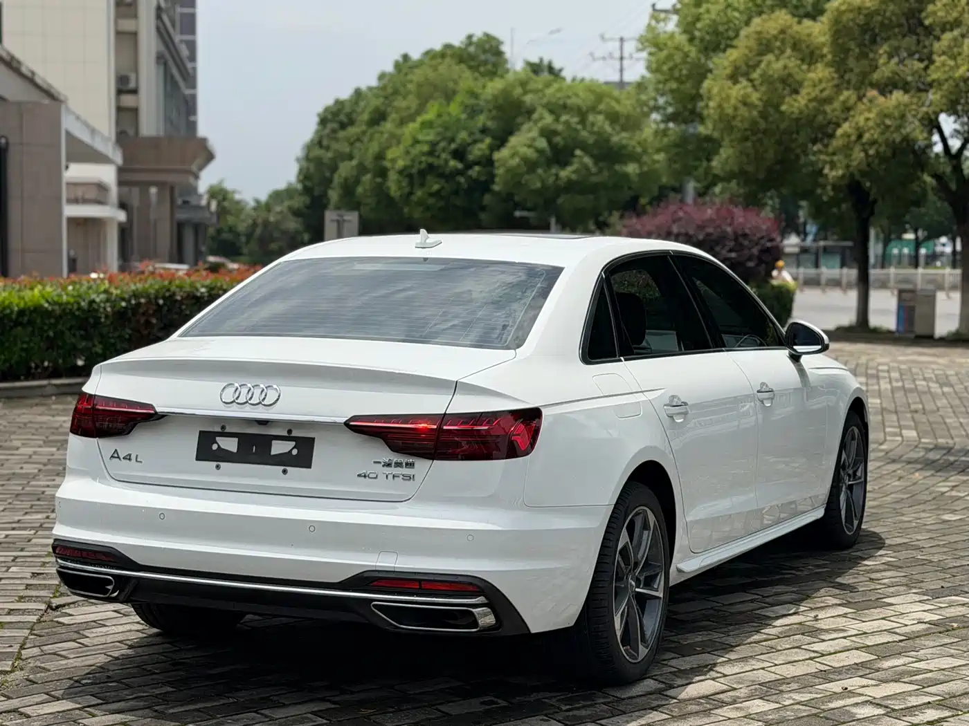 Audi A4L 2020 40 TFSI Fashion Elegance фото 6