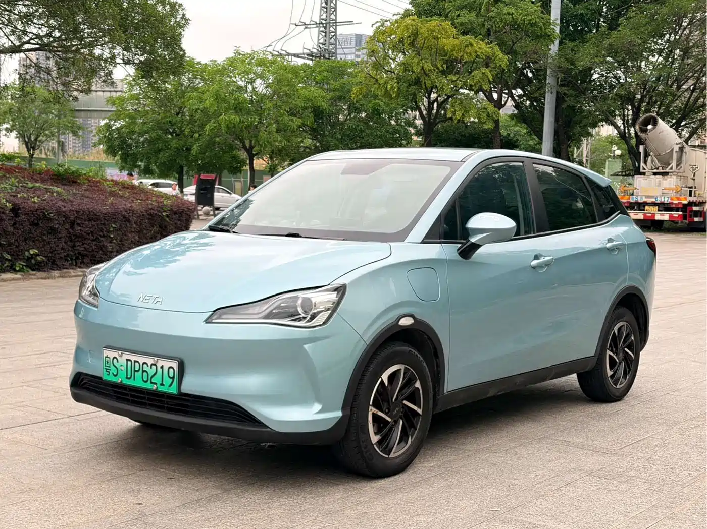 Nezha Auto Nezha V 2022 2022 Long Range Industry Custom Edition