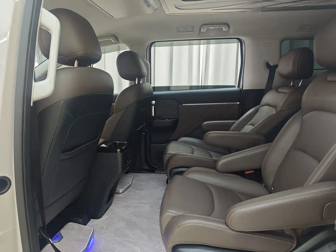 Wuling Motors Xingguang 730 New Energy 2026 2025 Model Plug-in Hybrid Base Version