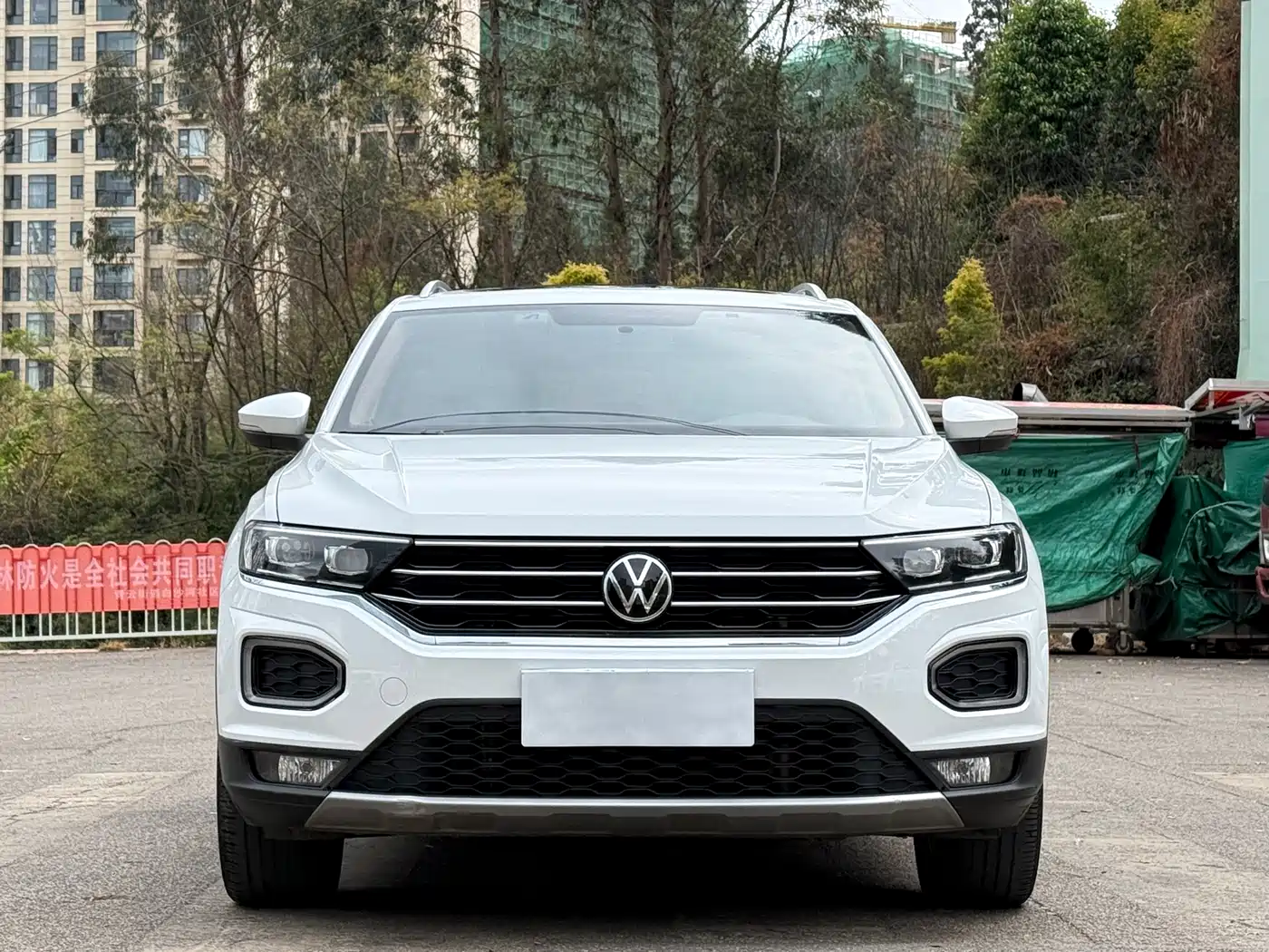 VOLKSWAGEN T ROC EXPLORING SONGS