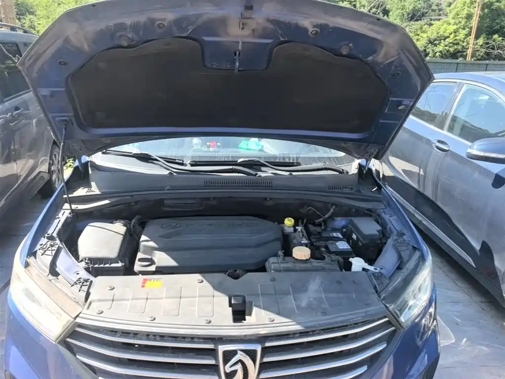Фото 20 - Baojun 360
