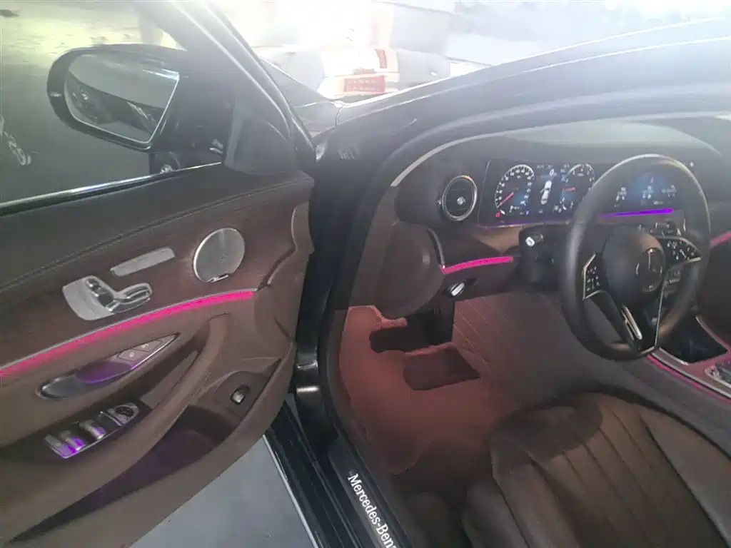 Mercedes-Benz E-Class 2023 Facelift E 300 L Premium фото 16