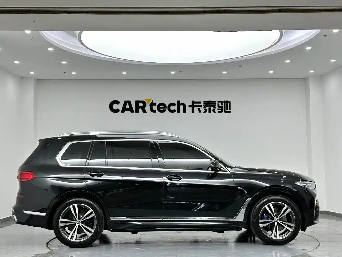 BMW X7 2021 xDrive40i Premium M Sport Package фото 5