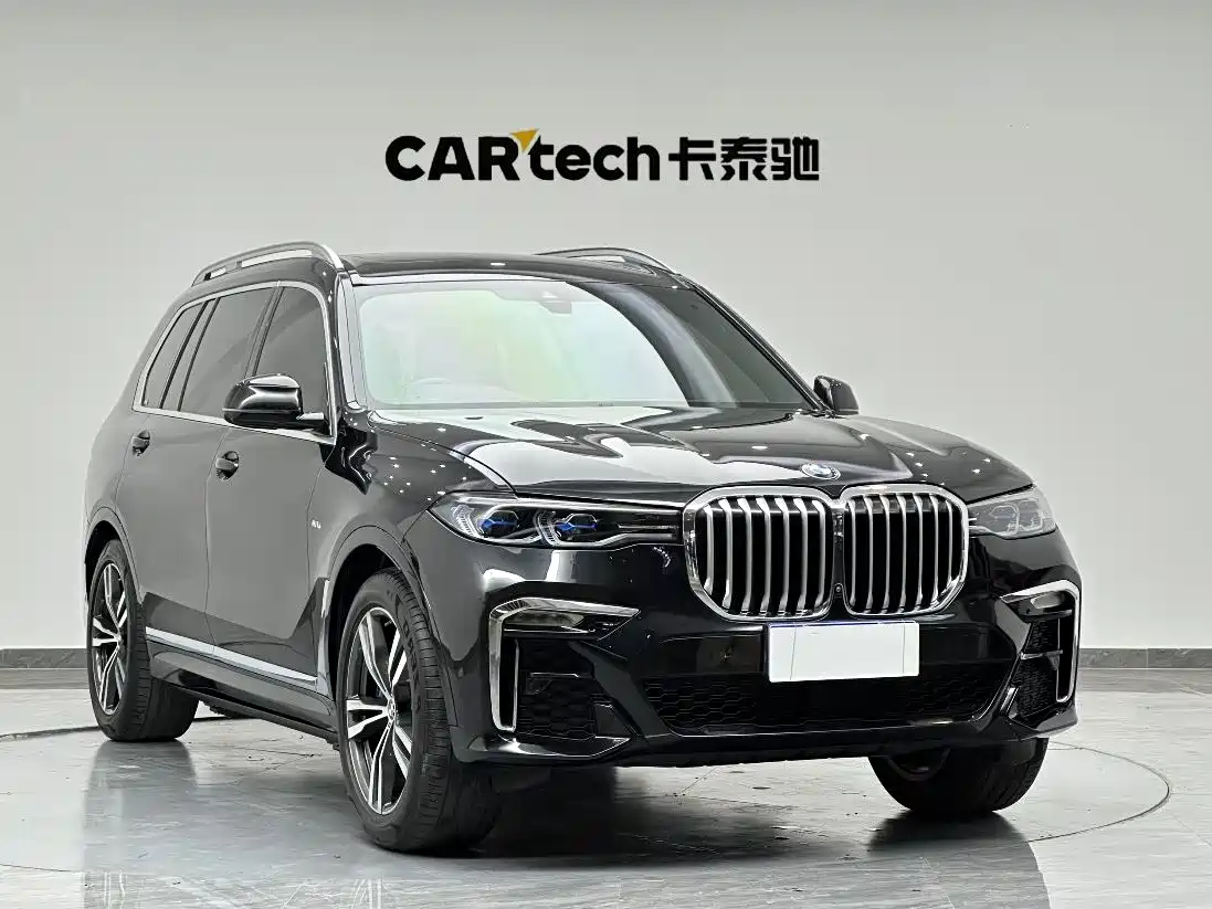 BMW X7 2021 xDrive40i Premium M Sport Package фото 2