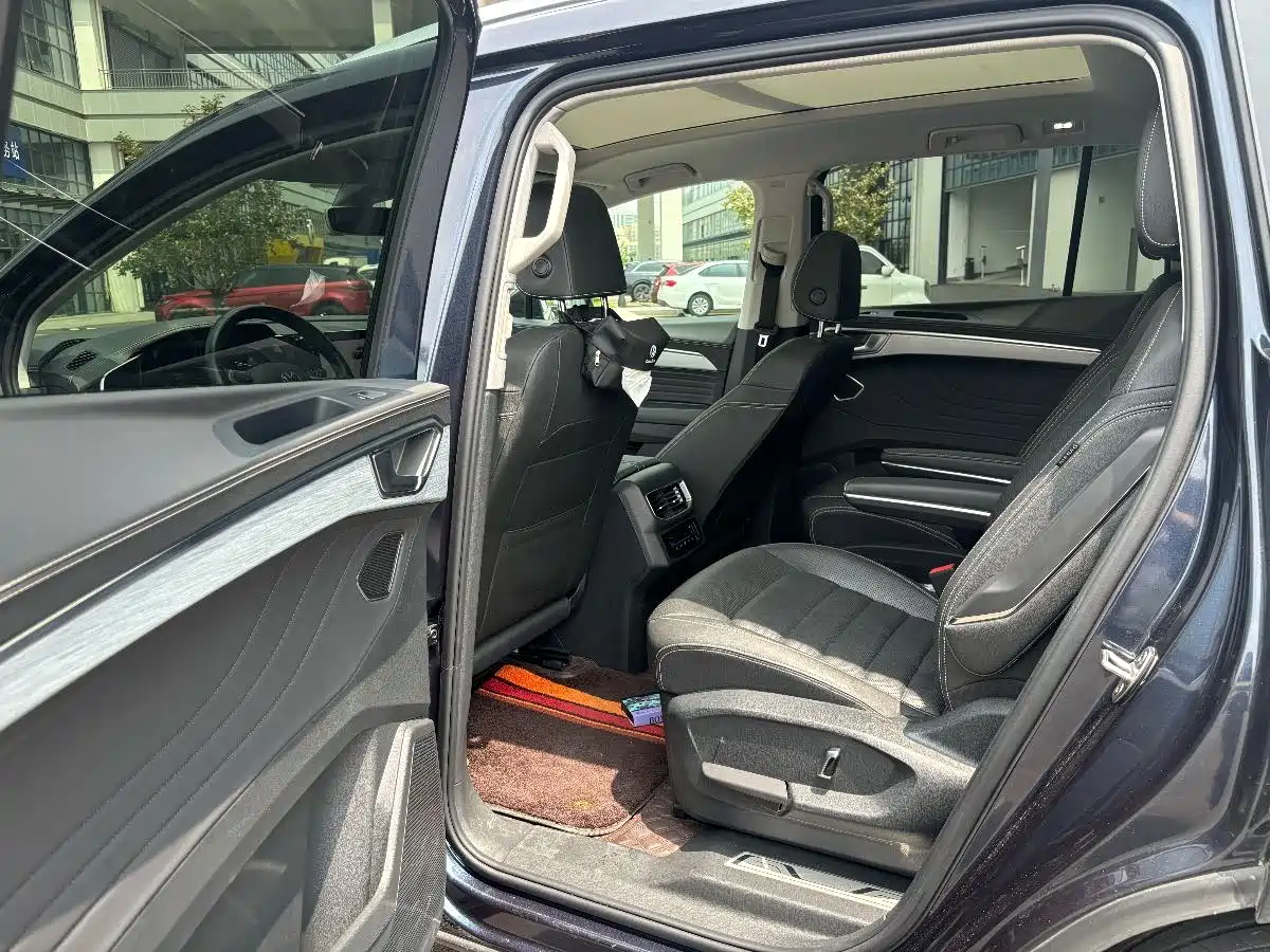 Volkswagen Talagon 2021 380TSI 4WD Luxury Premium Edition Pro фото 9