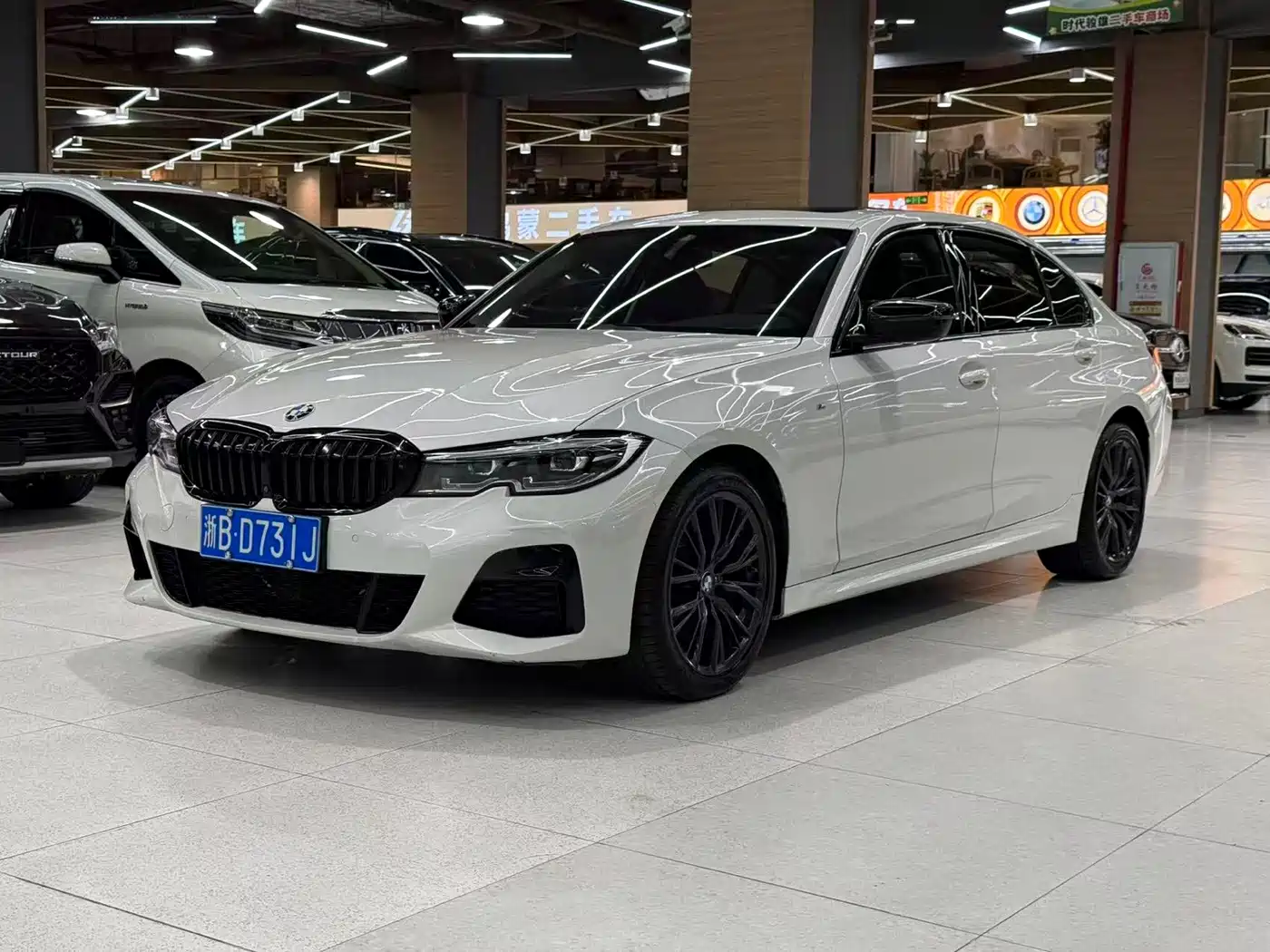 BMW 3 Series 2020 325Li M Sport Black Night Package
