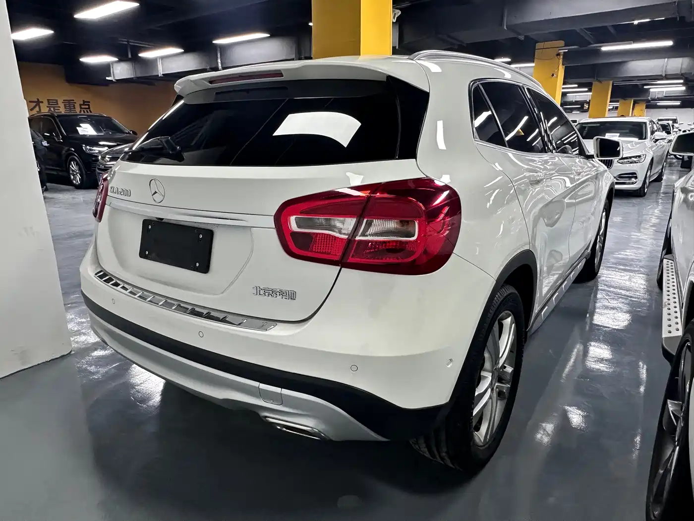 Mercedes-Benz GLA 2016 GLA 200 Dynamic фото 9