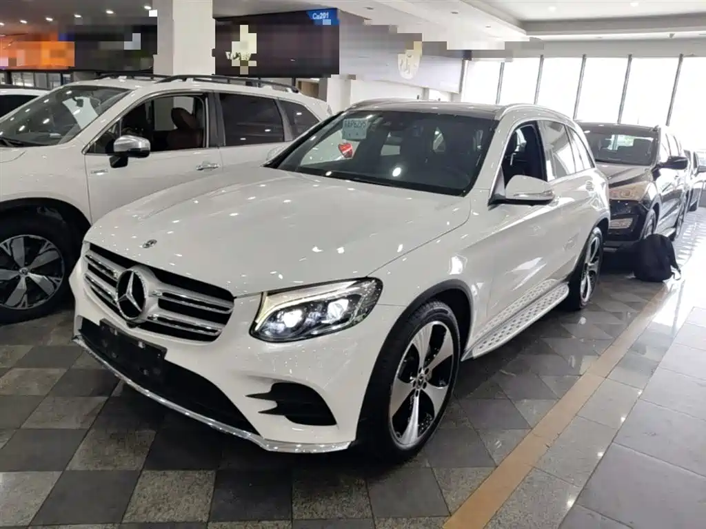 Mercedes-Benz GLC 2018 GLC 300 4MATIC Dynamic фото 2