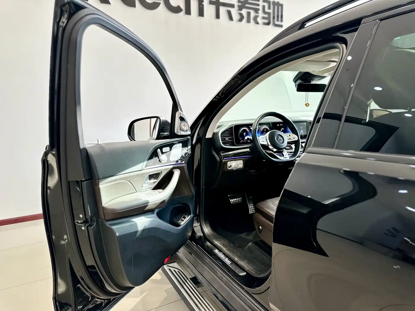 Mercedes-Benz GLS 2022 Second Facelift GLS 450 4MATIC Fashion фото 12