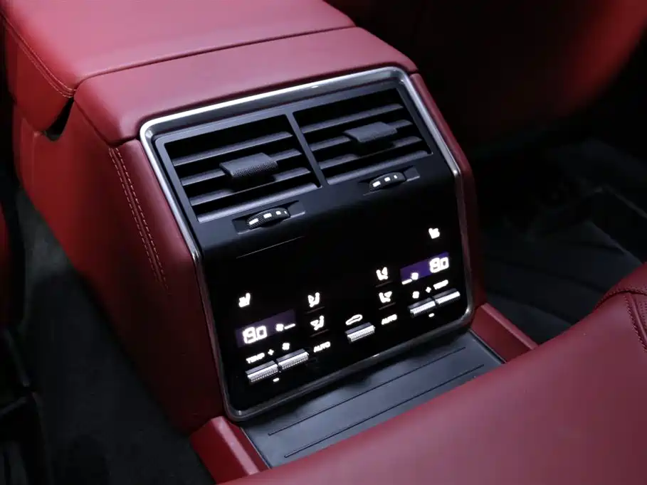 PORSCHE PANAMERA NEW ENERGY